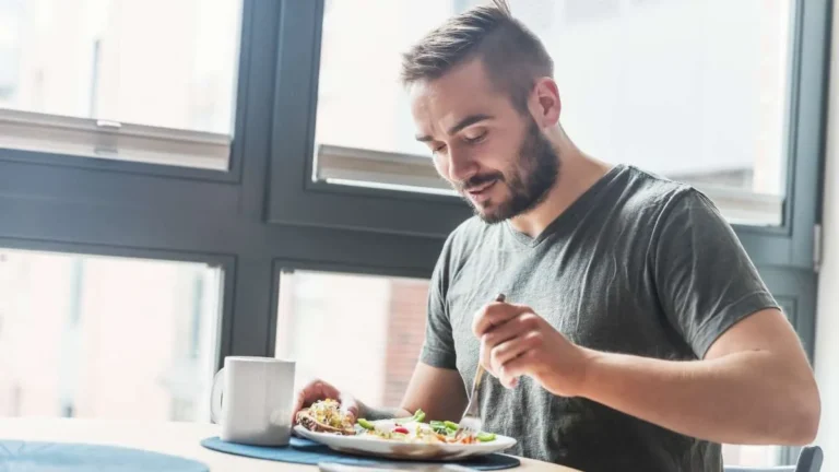 O que comer para evitar lesão muscular