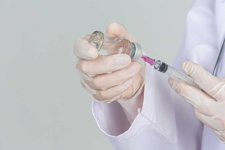 A evolução da terapia nutricional injetável na prática médica contemporânea A evolução da terapia nutricional injetável na prática médica contemporânea